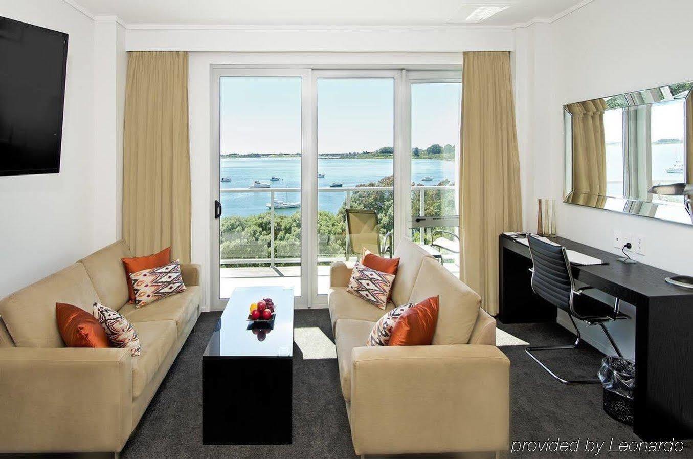 Hotel On Devonport Тауранга Екстер'єр фото